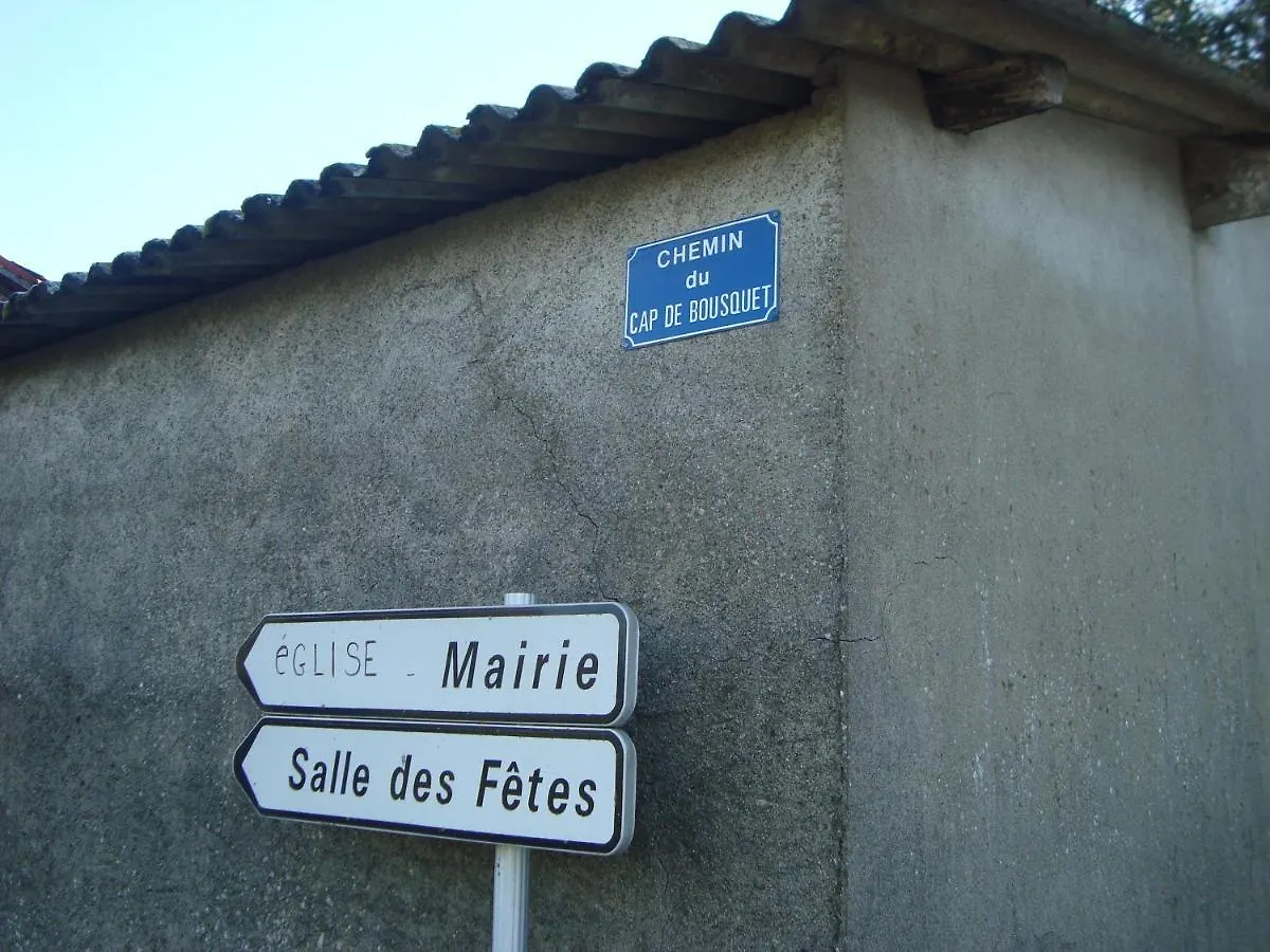 53Bou Bed & Breakfast Uglas France