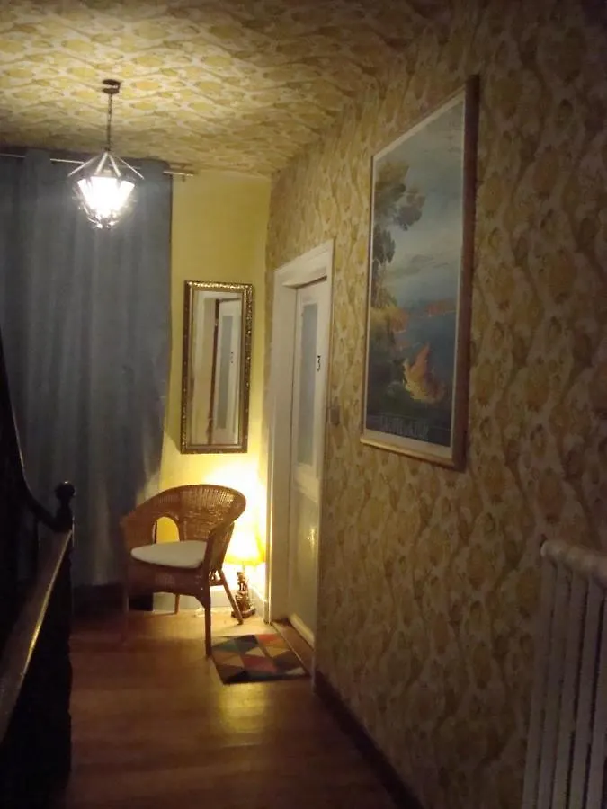 53Bou Bed & Breakfast Uglas